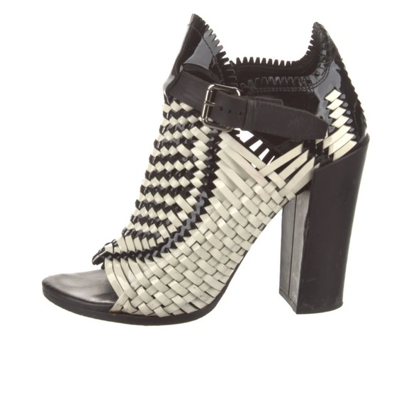 Proenza Schouler Shoes - Proenza Schouler Woven Open-Toe Block Heel Sandal - Black & CreamSZ 38.5